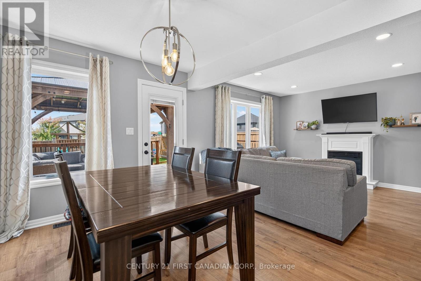 363 Beech Street, Lucan Biddulph, Ontario  N0M 2J0 - Photo 10 - X13866172