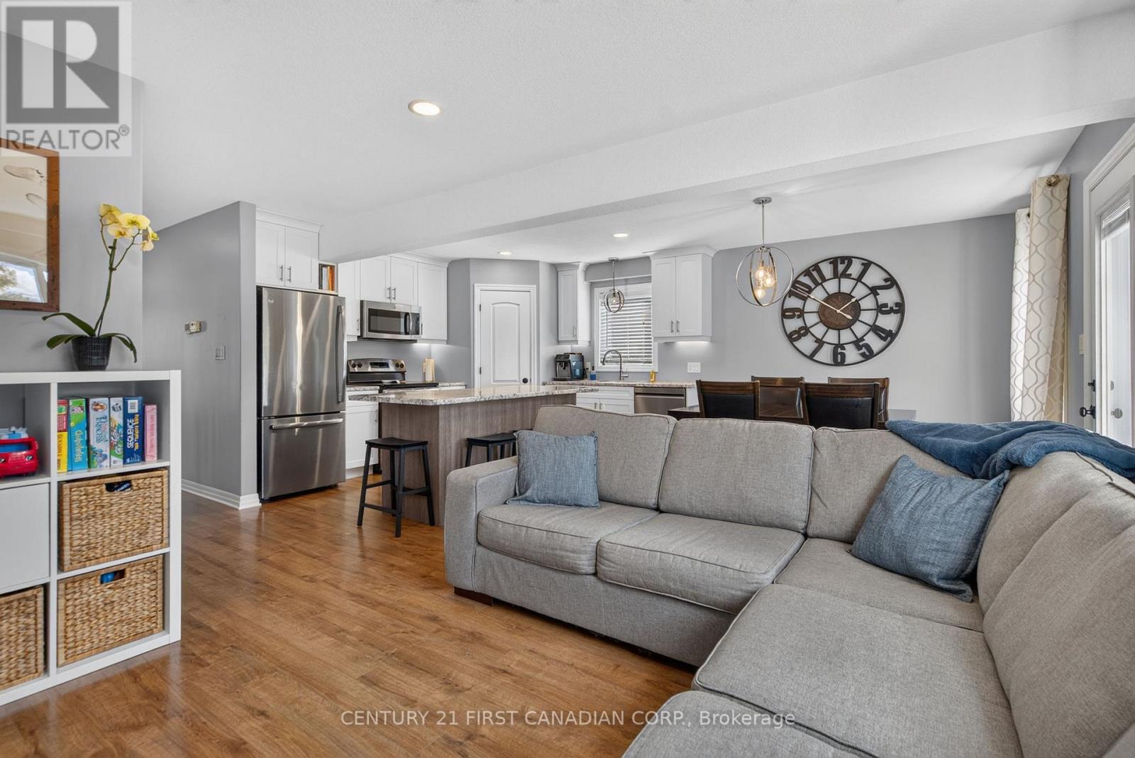 363 Beech Street, Lucan Biddulph, Ontario  N0M 2J0 - Photo 12 - X13866172