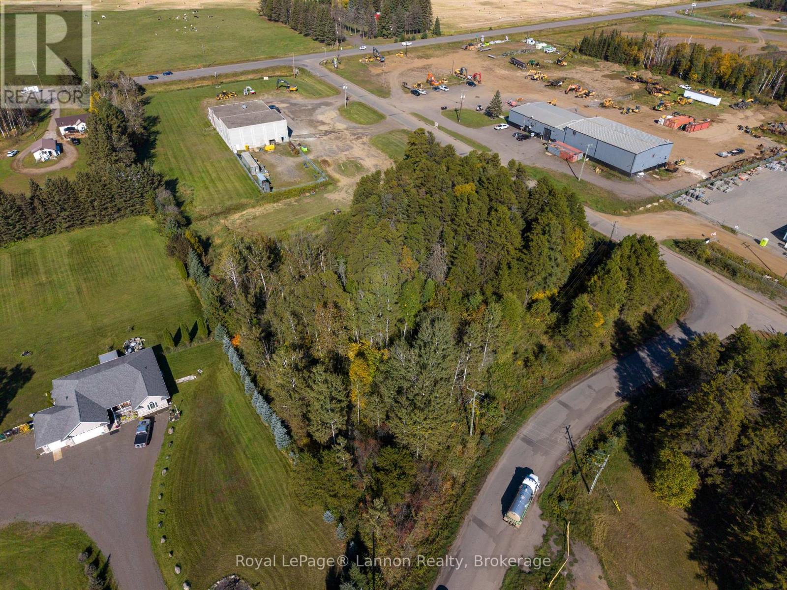 5 Haniak Road, Oliver Paipoonge, Ontario  P7K 0P2 - Photo 3 - X13865860