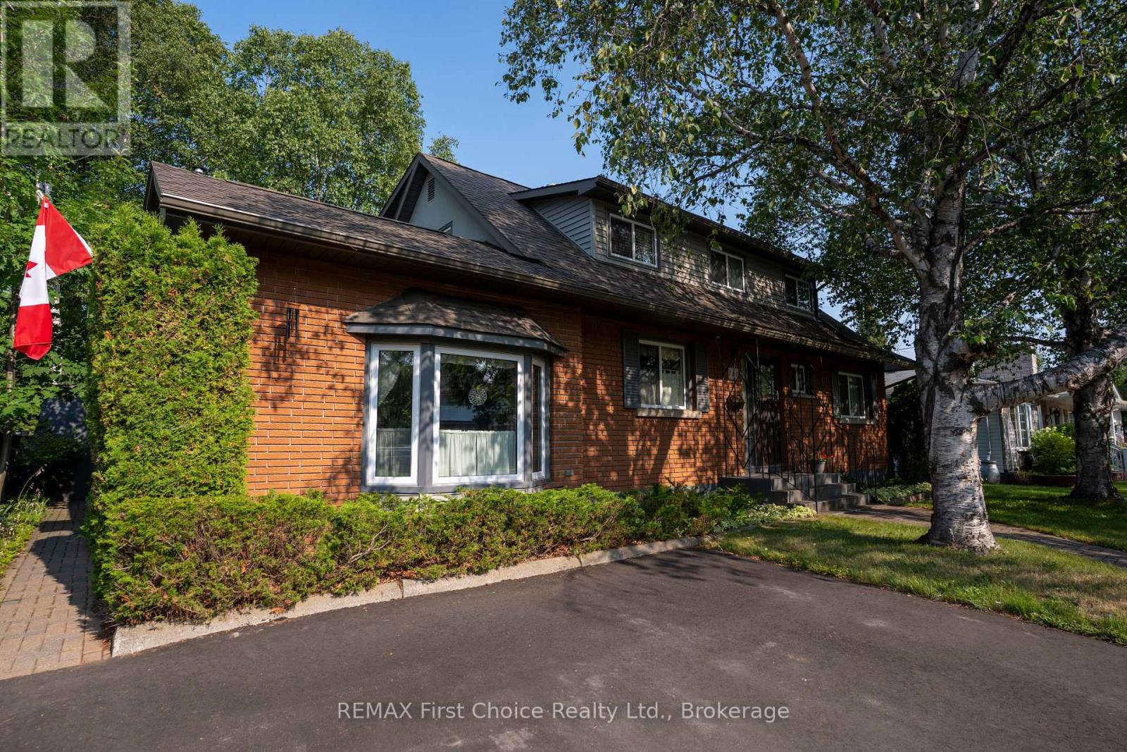 160 Whalen Street, Thunder Bay, Ontario  P7A 7J1 - Photo 2 - X13866082
