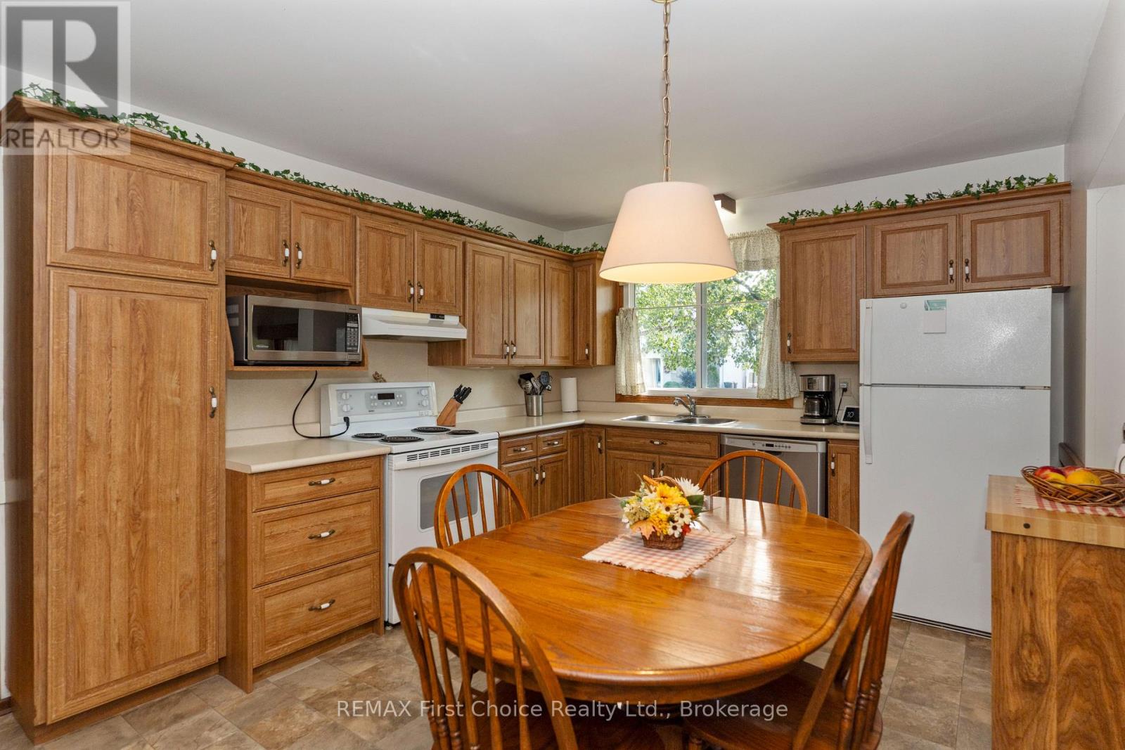 160 Whalen Street, Thunder Bay, Ontario  P7A 7J1 - Photo 5 - X13866082