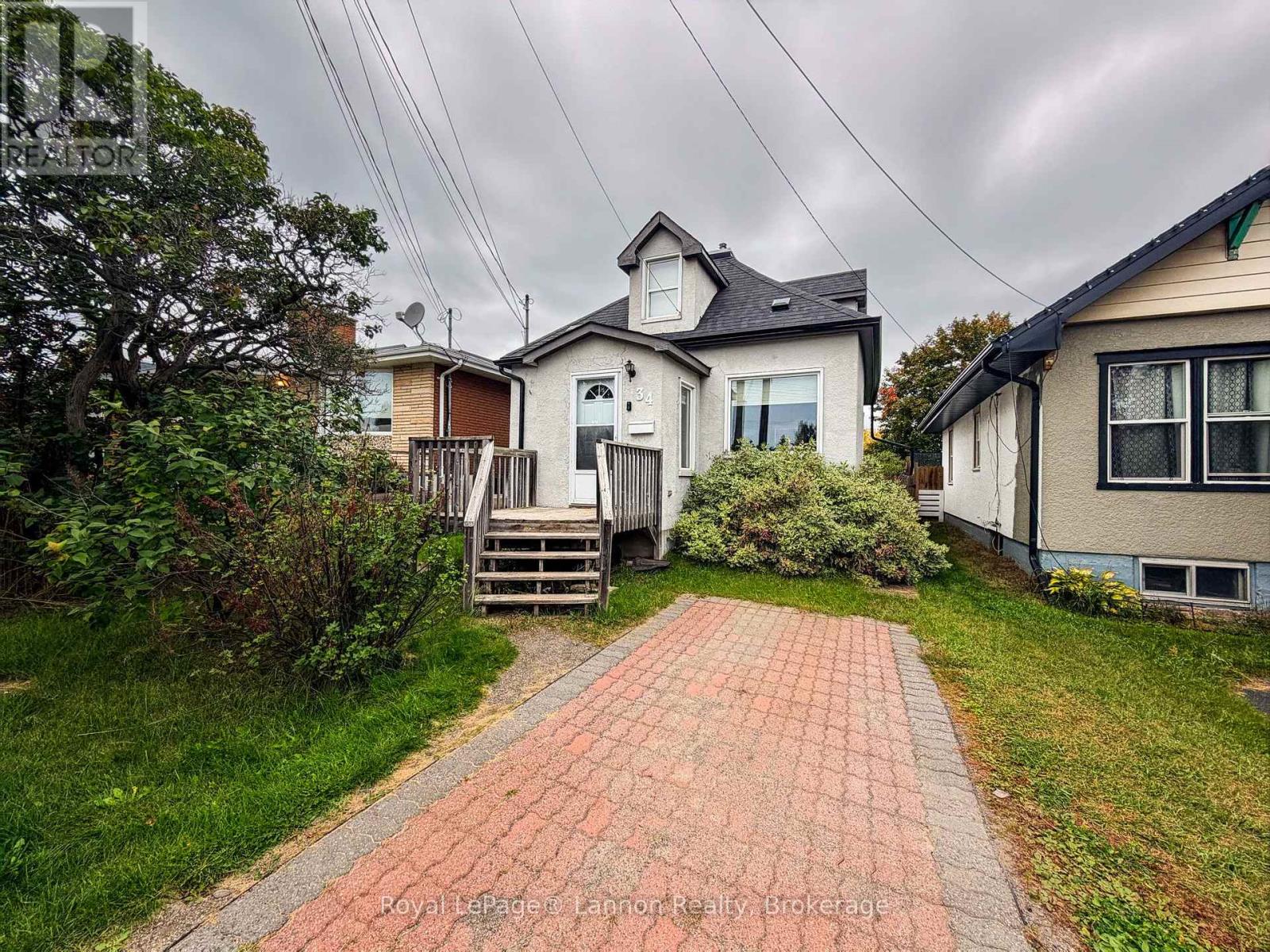 34 Antonisen Avenue, Thunder Bay, Ontario  P7A 7E1 - Photo 1 - X13866142