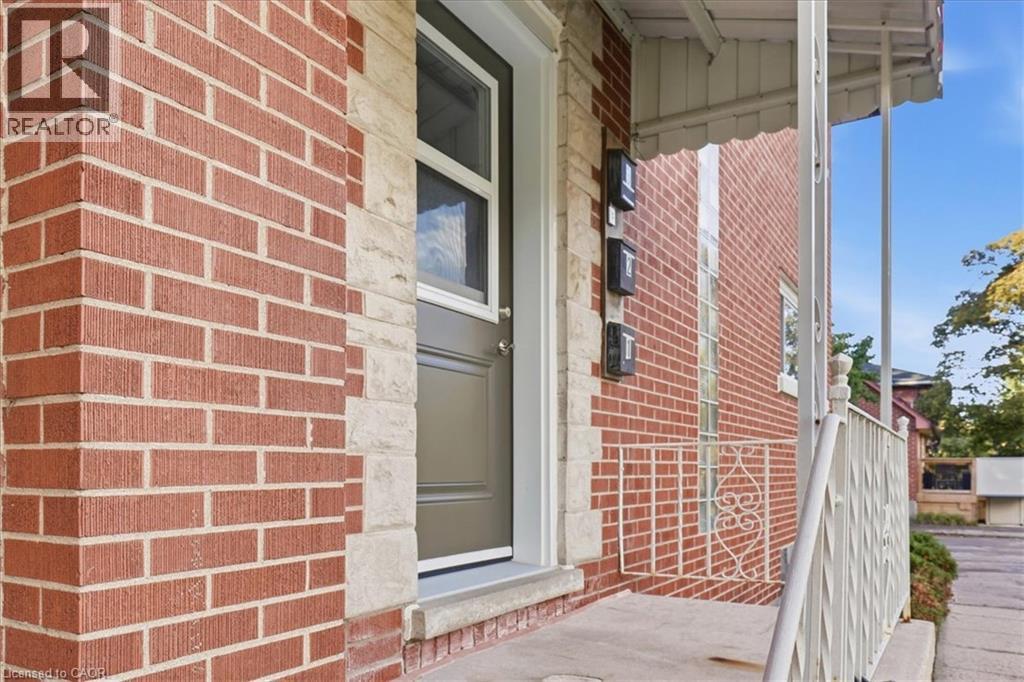 115 Roxborough Avenue, Kitchener, Ontario  N2M 1P6 - Photo 3 - 40867328