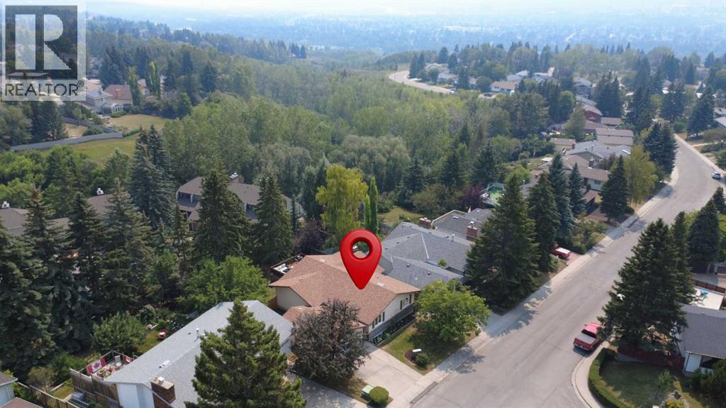424 Silver Valley Drive NW, Calgary, Alberta  T3B 4C2 - Photo 2 - A2333644