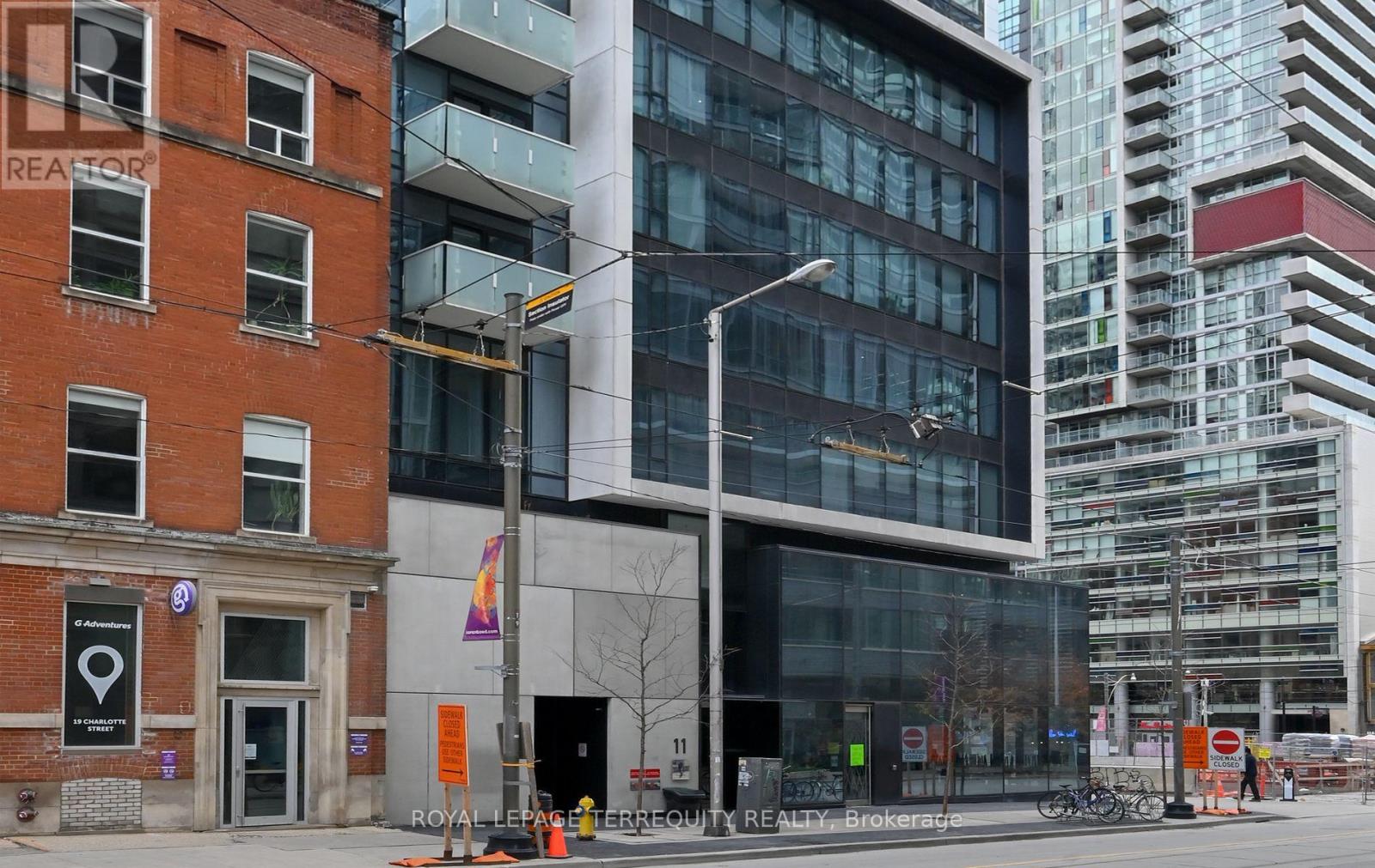 1103 - 11 Charlotte Street, Toronto, Ontario  M5V 0M6 - Photo 2 - C13866100