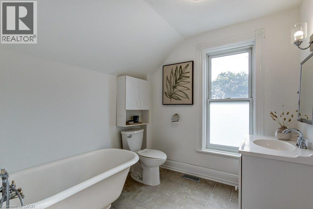 533 Catharine Street N, Hamilton, Ontario  L8L 4V3 - Photo 33 - 40864062