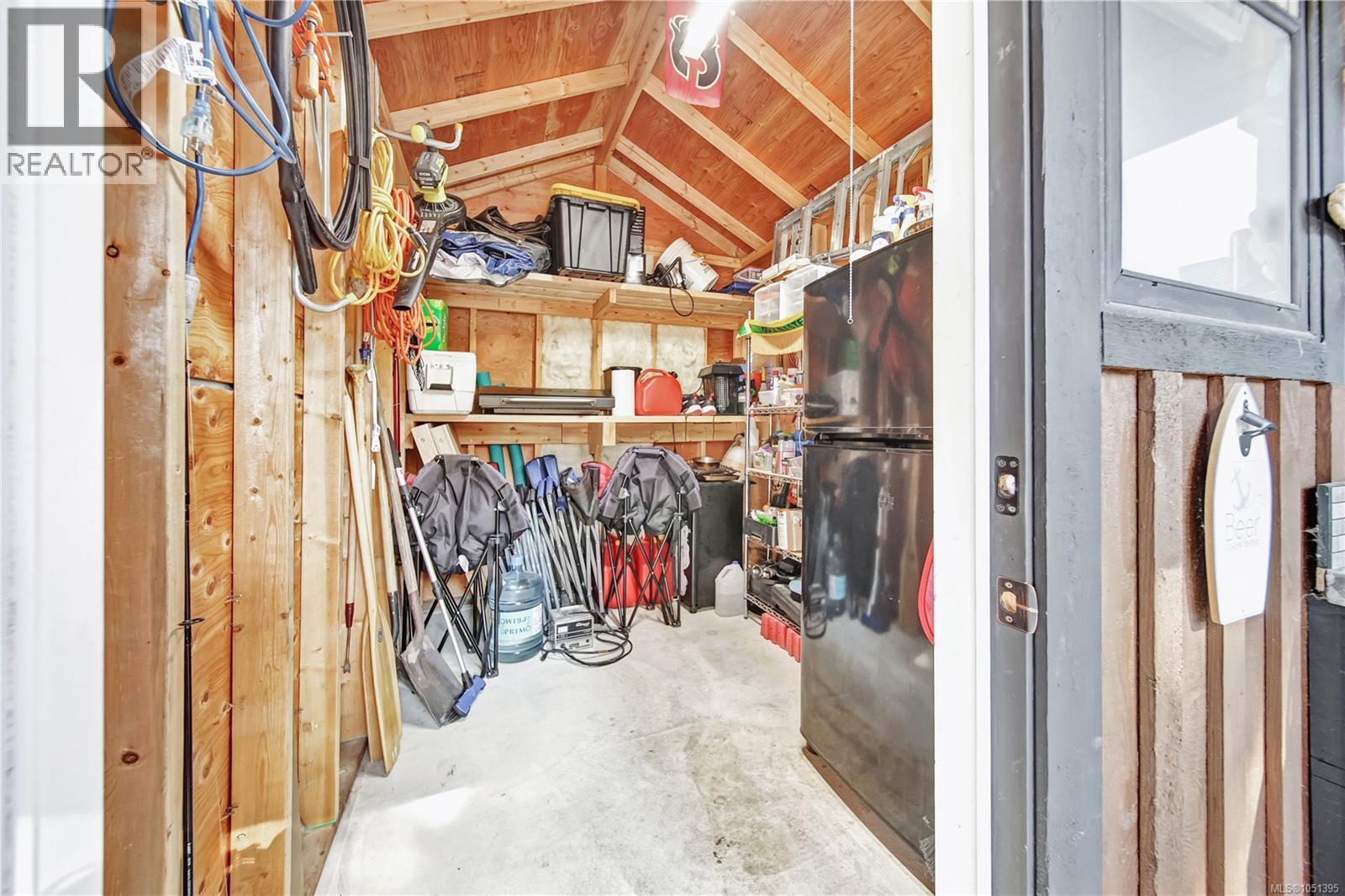 25 10750 Central Lake Rd