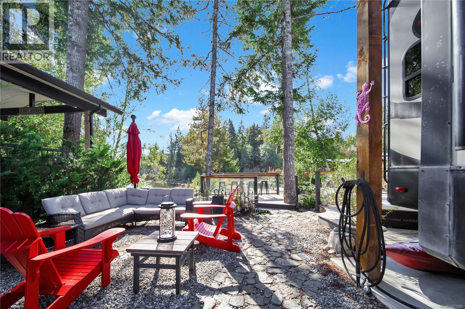 25 10750 Central Lake Rd