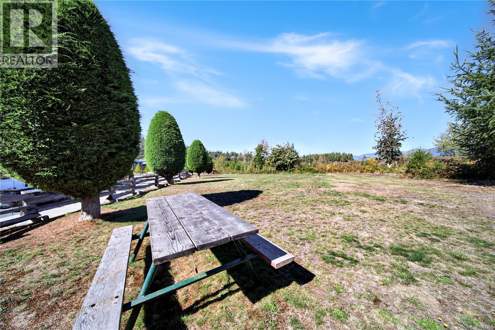 25 10750 Central Lake Rd