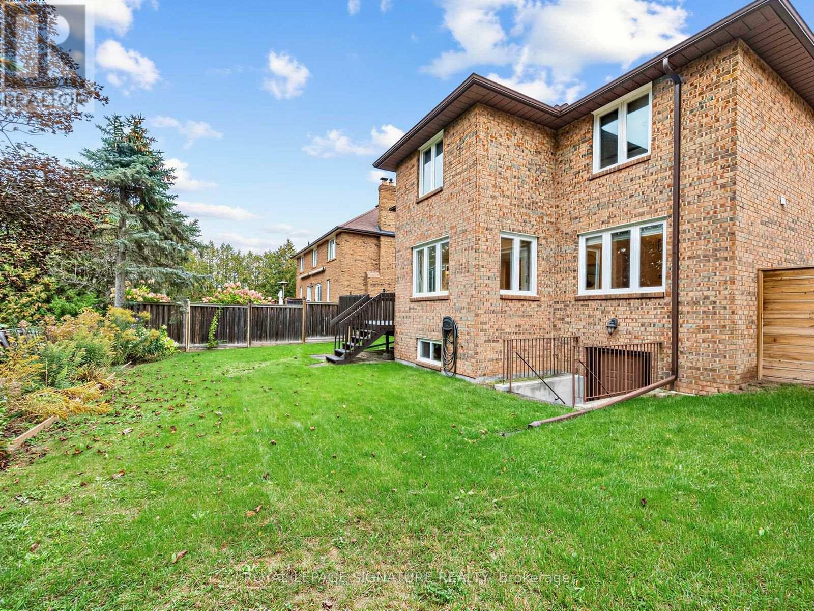 30 Invermarge Drive, Toronto, Ontario  M1C 3M4 - Photo 47 - E13865856