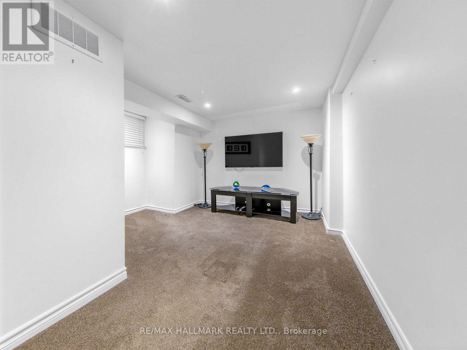 224 O' Connor Drive, Toronto, Ontario  M4J 2T4 - Photo 27 - E13865986