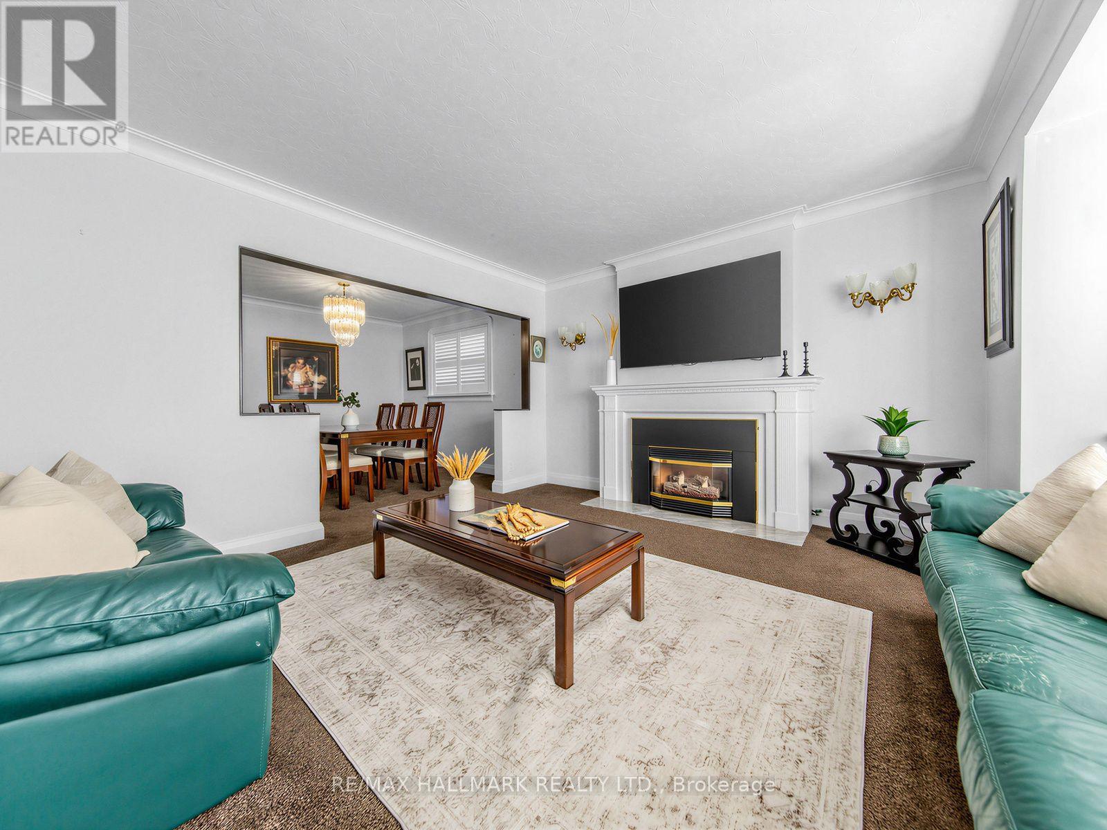 224 O' Connor Drive, Toronto, Ontario  M4J 2T4 - Photo 3 - E13865986