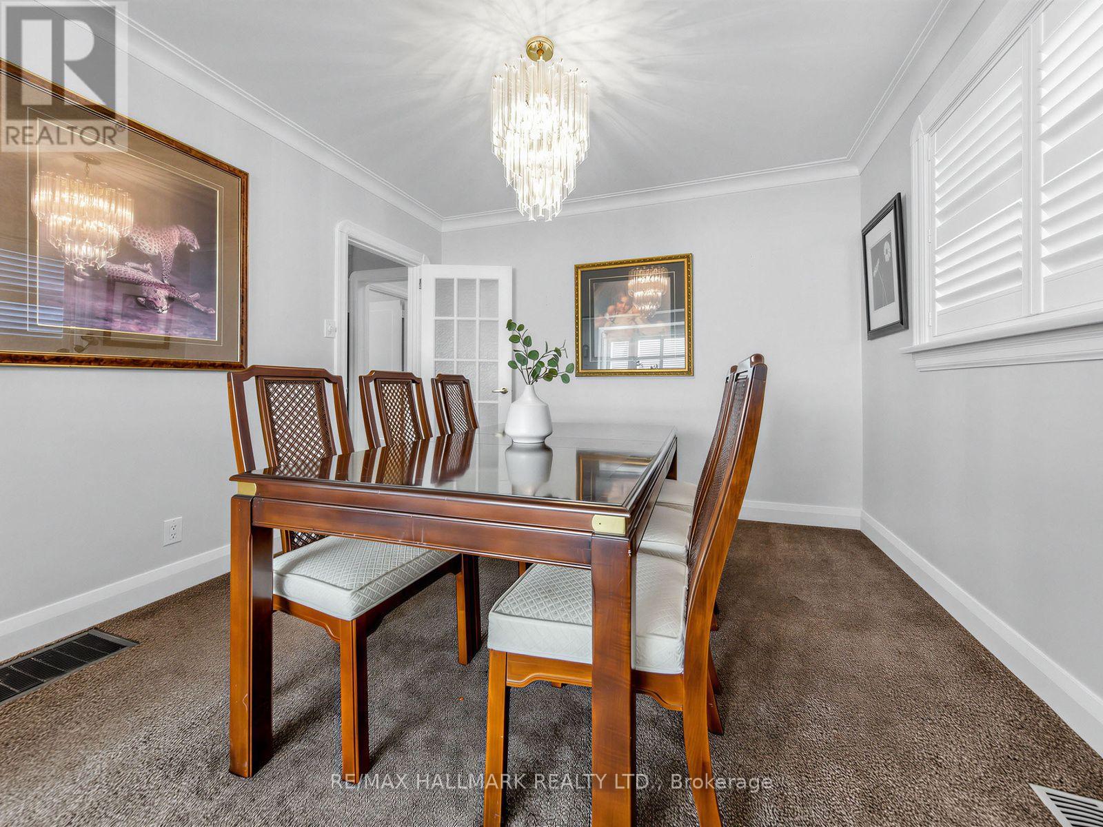 224 O' Connor Drive, Toronto, Ontario  M4J 2T4 - Photo 7 - E13865986