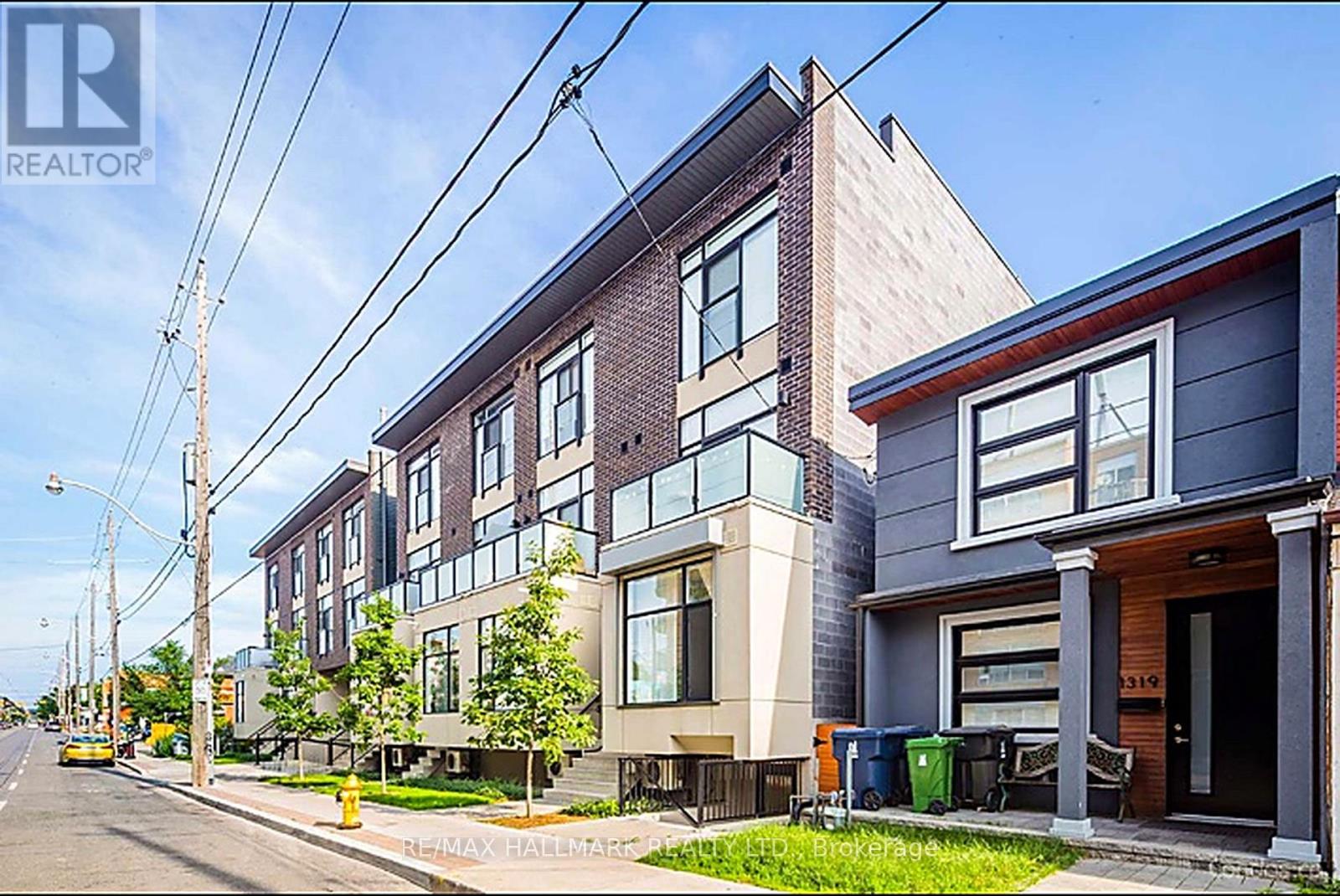 1321 GERRARD STREET E, Toronto, Ontario