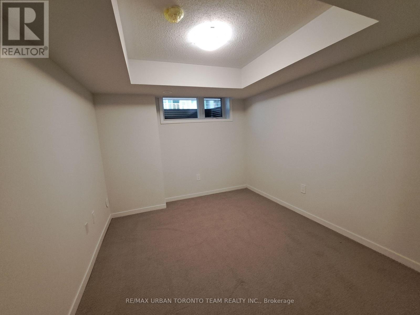45 - 21 Honeycrisp Crescent, Vaughan, Ontario  L4K 0N6 - Photo 11 - N13865978