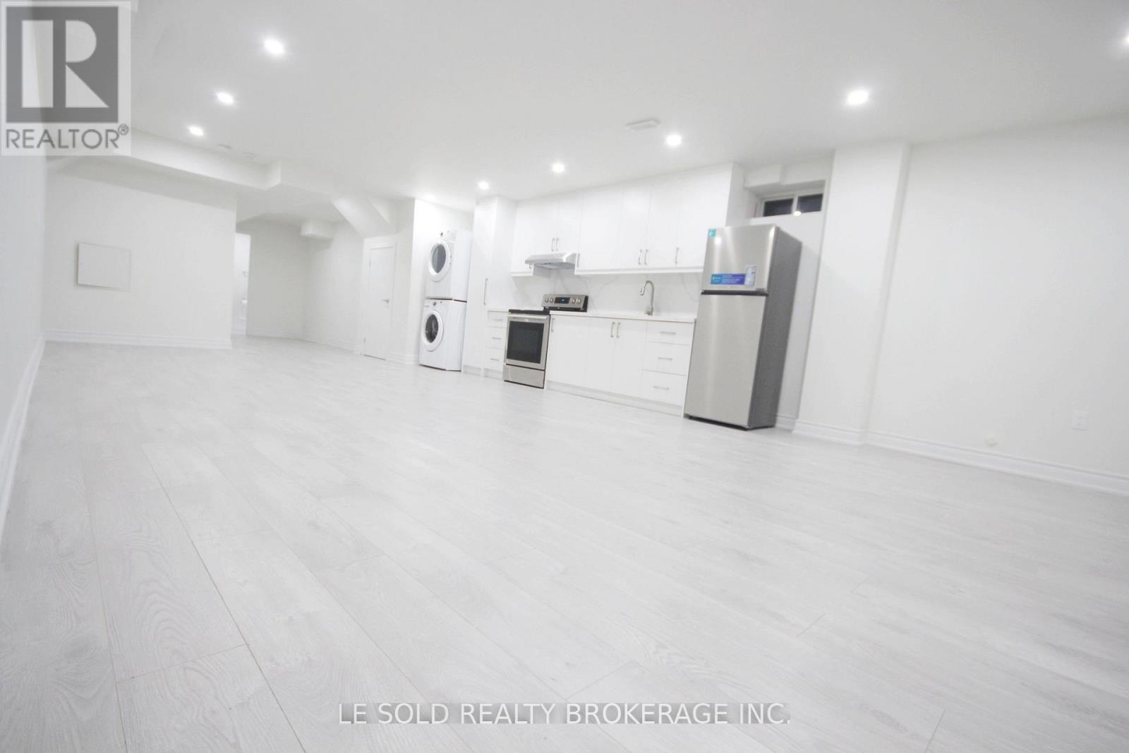 Bsmt - 7 Pear Blossom Way, East Gwillimbury, Ontario  L9N 0T3 - Photo 4 - N13866122