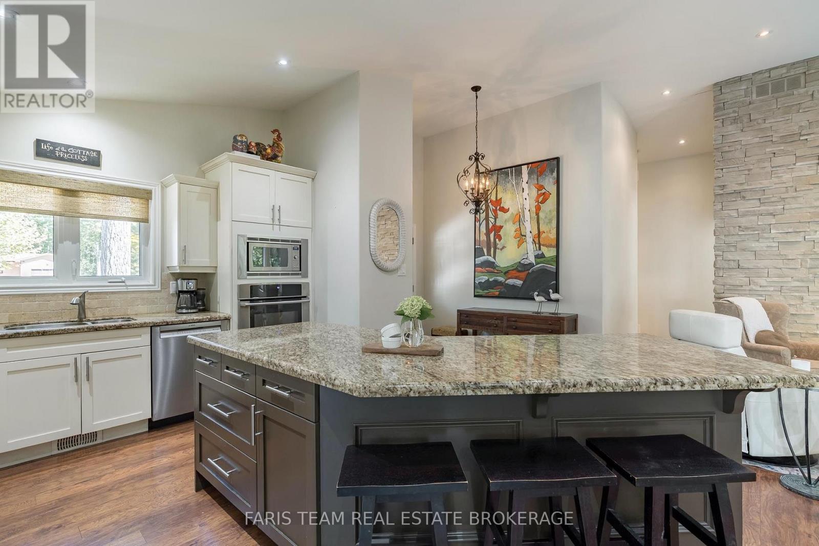 15 Rosemary Road, Tiny, Ontario  L0L 2T0 - Photo 10 - S13866106