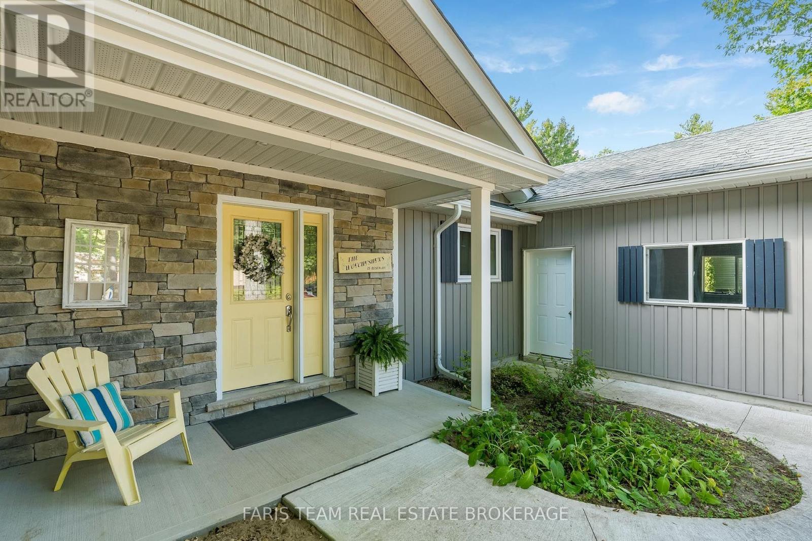 15 Rosemary Road, Tiny, Ontario  L0L 2T0 - Photo 4 - S13866106