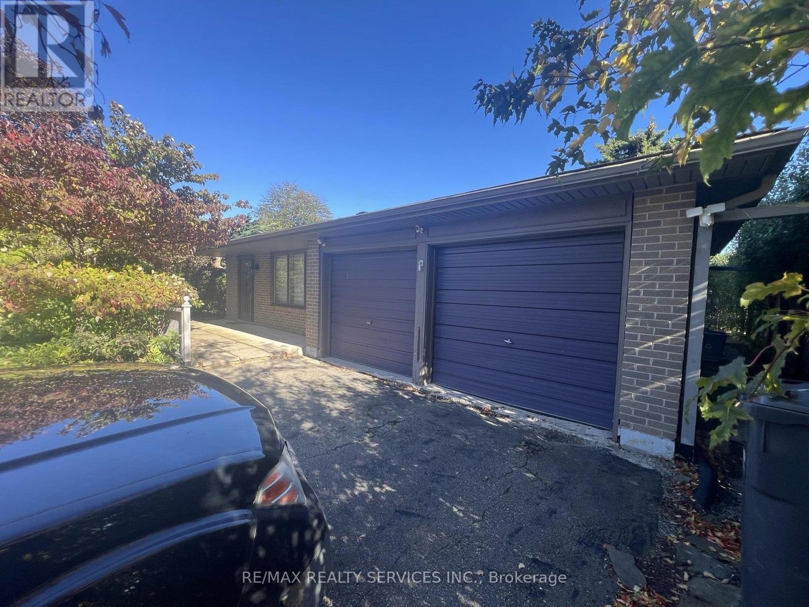 39 GOLF VIEW DRIVE, Brampton, Ontario
