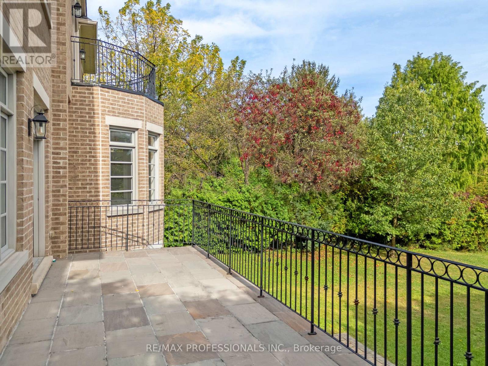 191 Edenbridge Drive, Toronto, Ontario  M9A 3G7 - Photo 17 - W13866104