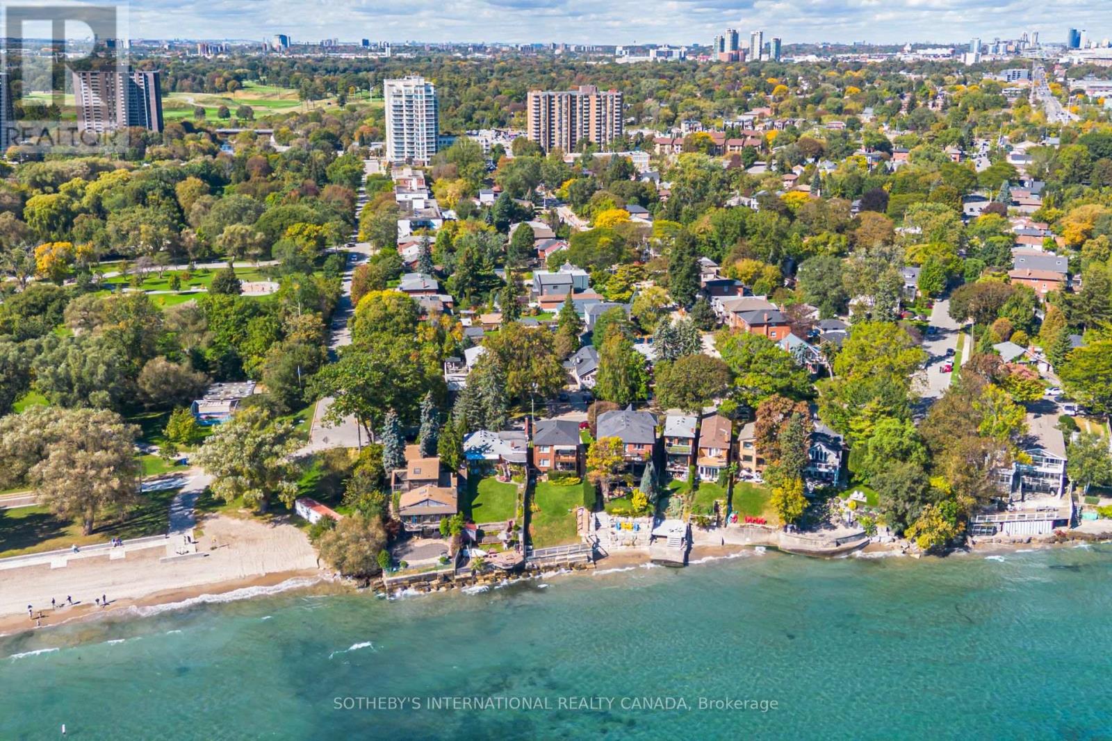 407 Lake Promenade, Toronto, Ontario  M8W 1C3 - Photo 2 - W13866124