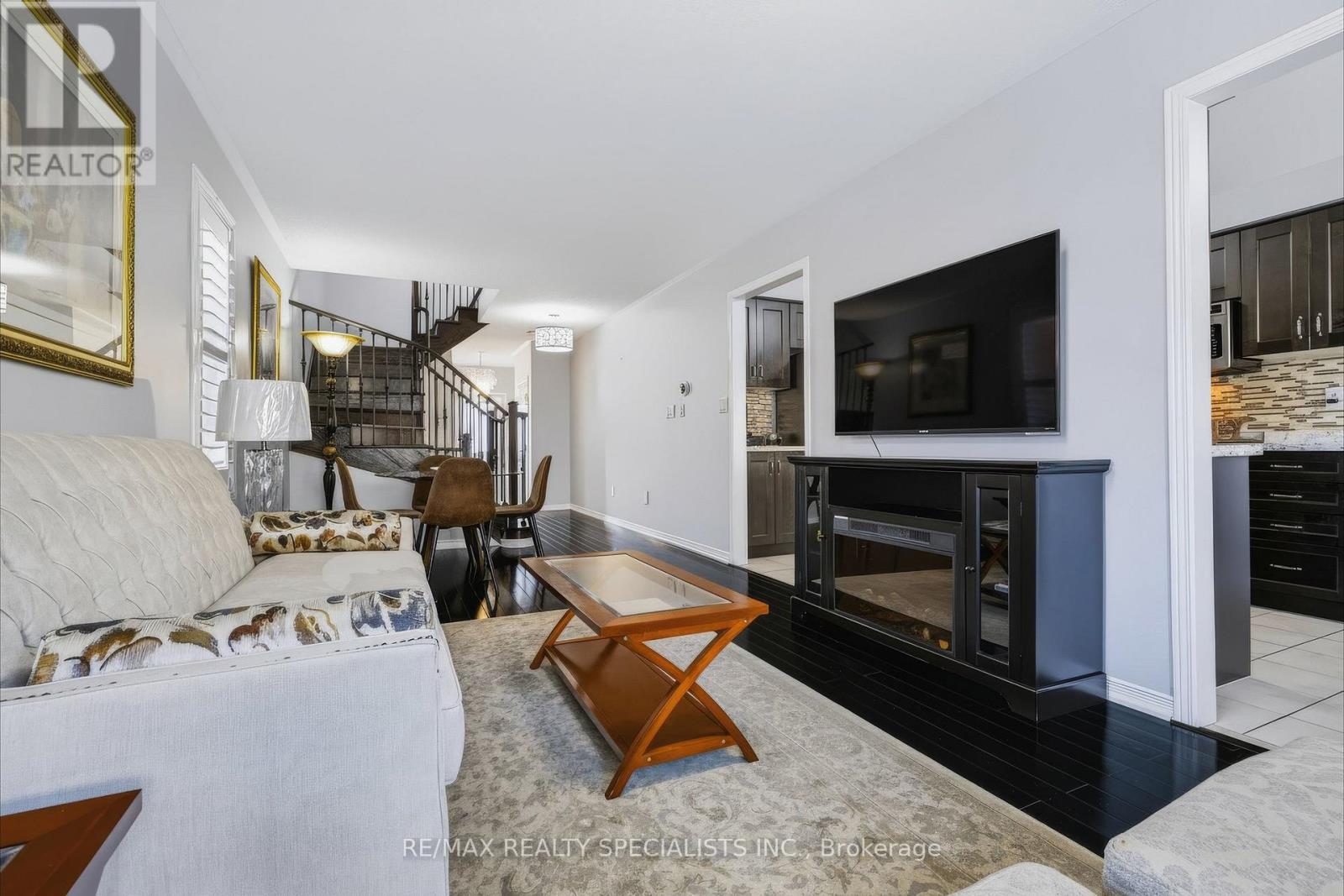 1379 Brandon Terrace, Milton, Ontario  L9T 7R4 - Photo 12 - W13866146
