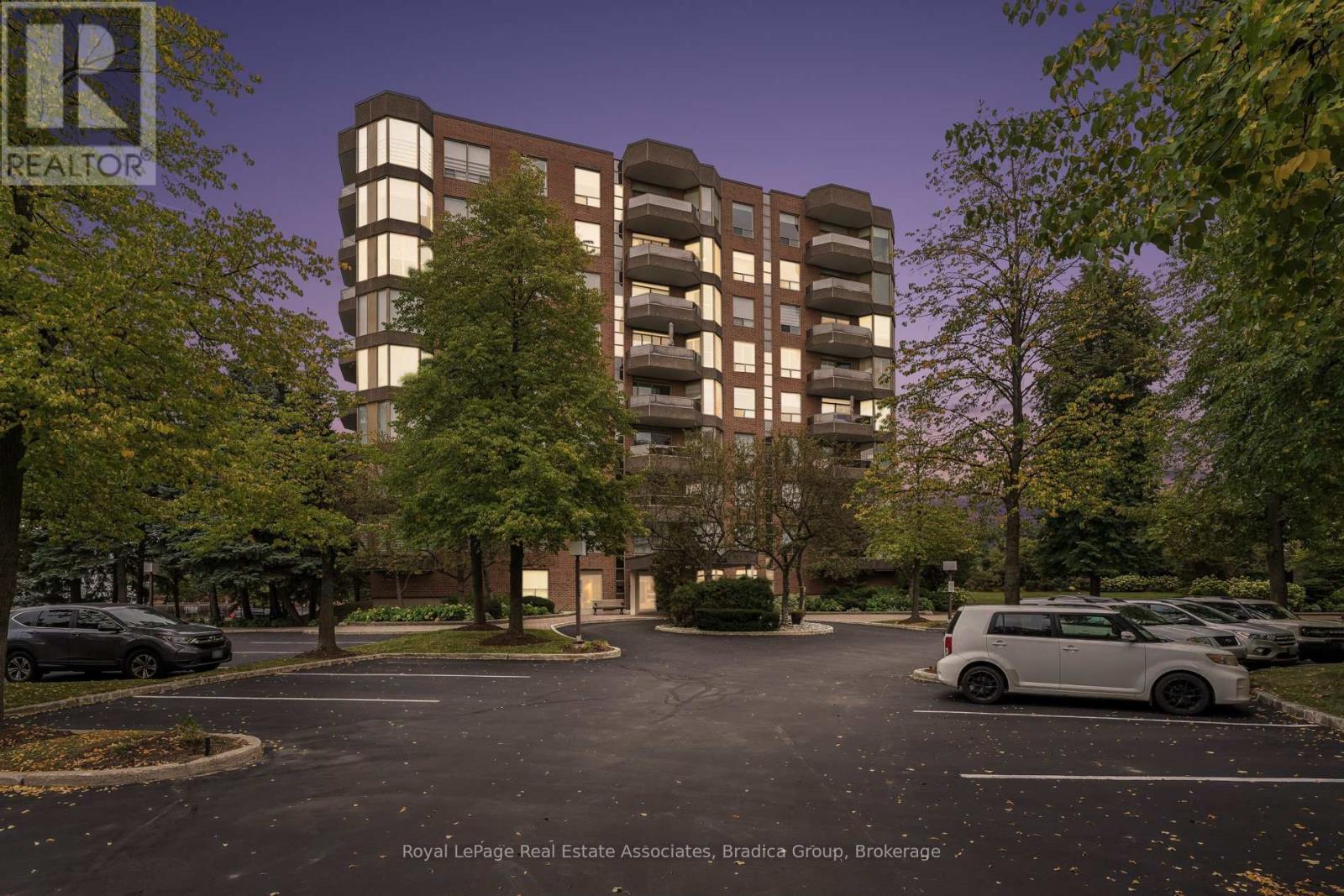 Ph2 - 1905 Pilgrims Way, Oakville, Ontario  L6M 2X2 - Photo 4 - W13866166