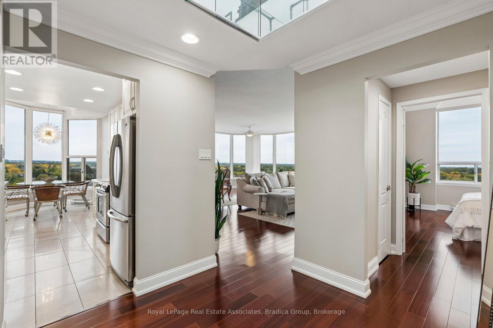 Ph2 - 1905 Pilgrims Way, Oakville, Ontario  L6M 2X2 - Photo 5 - W13866166