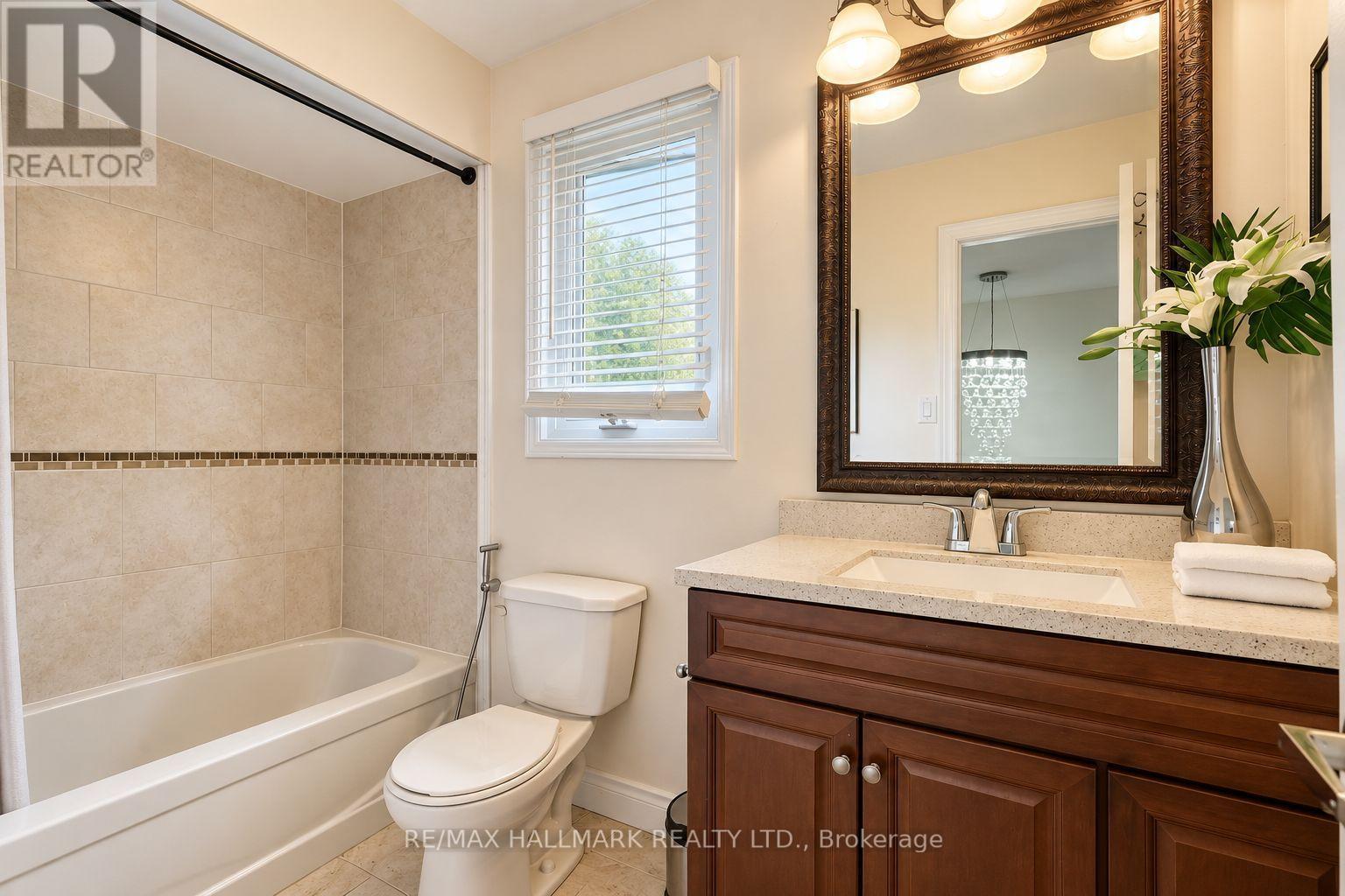 14 Crawford Rose Drive, Aurora, Ontario  L4G 4P2 - Photo 19 - N13857406