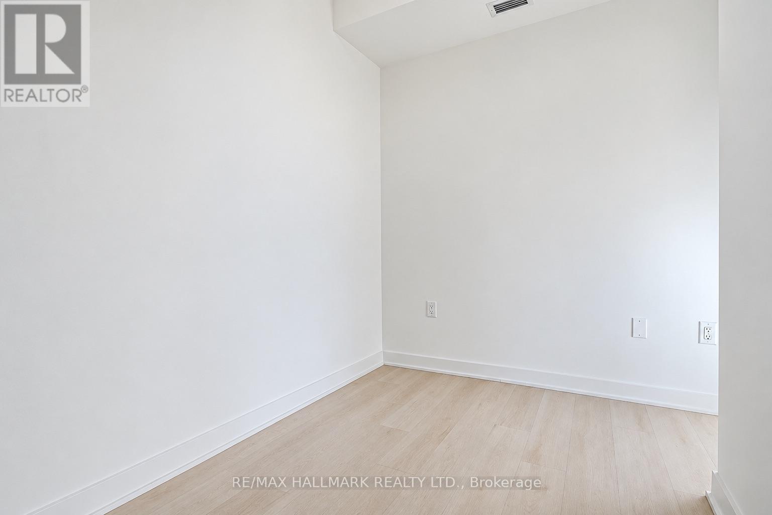 5504 - 3900 Confederation Parkway, Mississauga, Ontario  L5B 0M3 - Photo 16 - W13865382