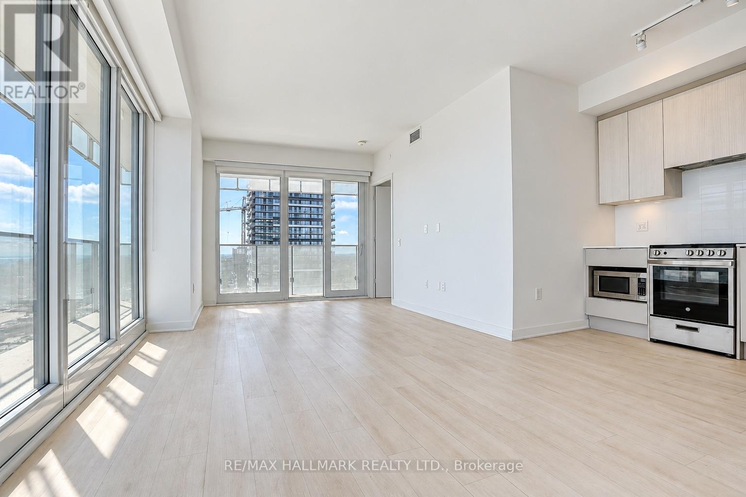 5504 - 3900 Confederation Parkway, Mississauga, Ontario  L5B 0M3 - Photo 3 - W13865382