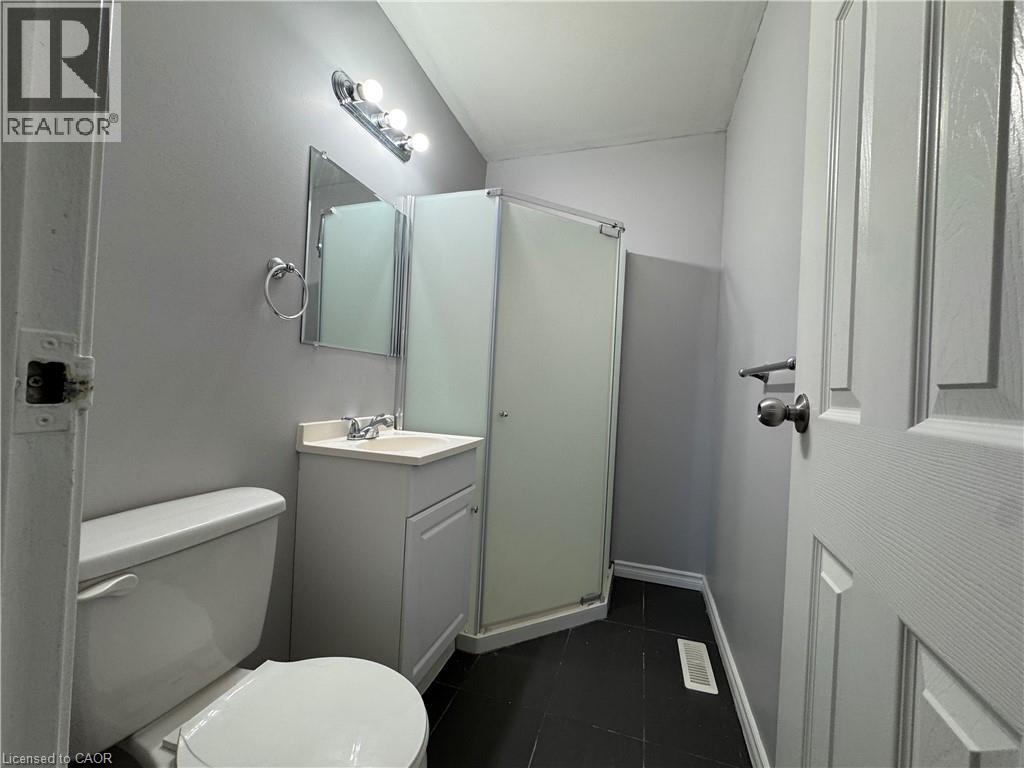 511 Quiet Place Unit# 4, Waterloo, Ontario  N2J 5L6 - Photo 13 - 40869154