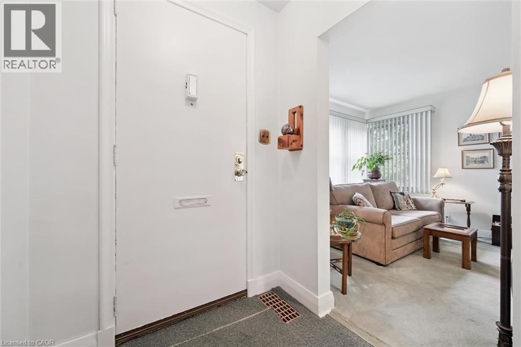 65 Belmont Avenue W, Kitchener, Ontario  N2M 1L5 - Photo 5 - 40868946