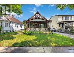 208 ROSS AVENUE, Sarnia, Ontario