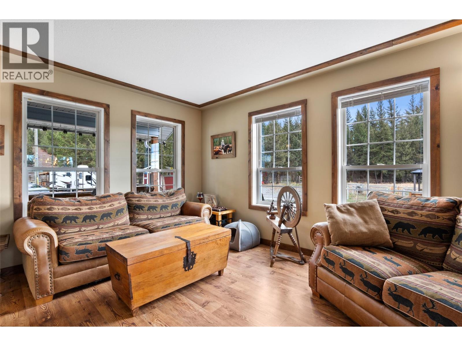 5809 Beech Road, Merritt, British Columbia  V1K 1M6 - Photo 9 - 10402485