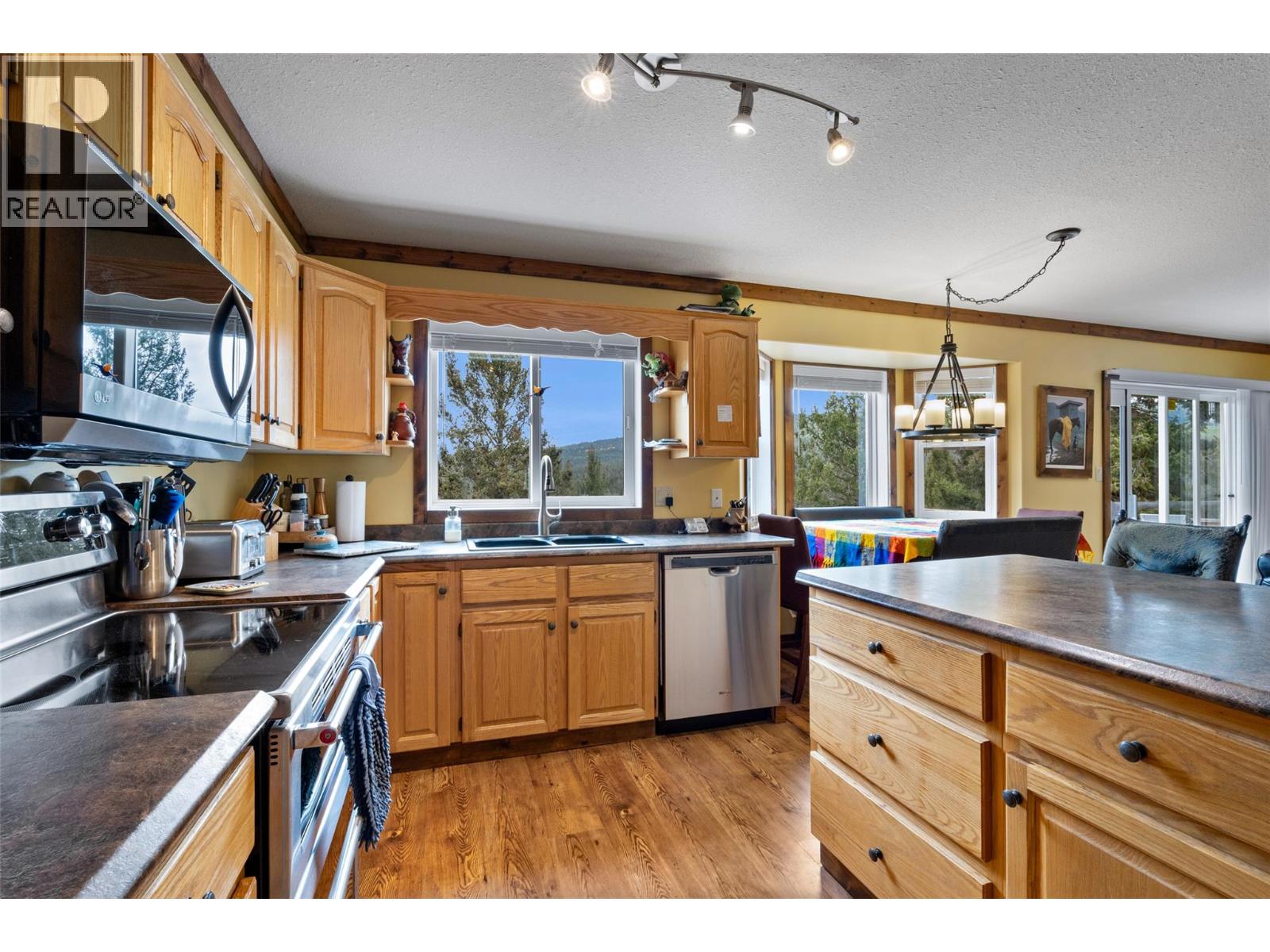 5809 Beech Road, Merritt, British Columbia  V1K 1M6 - Photo 33 - 10402485