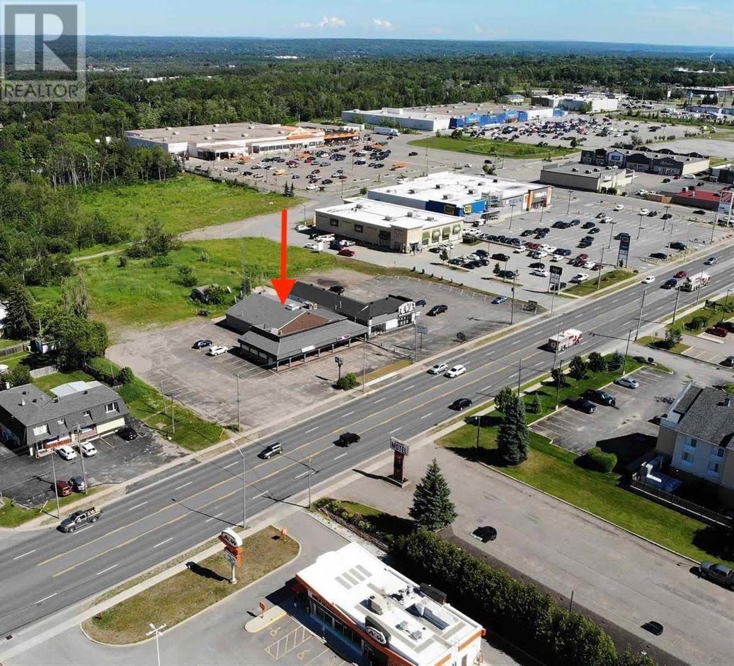 642 Great Northern Rd # B, Sault Ste. Marie, Ontario  P6B 4Z9 - Photo 4 - SM262659