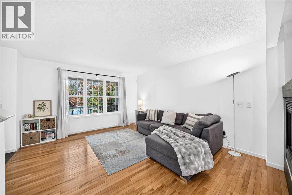 139 89 Street Sw, Calgary, Alberta  T3H 0M4 - Photo 6 - A2350411