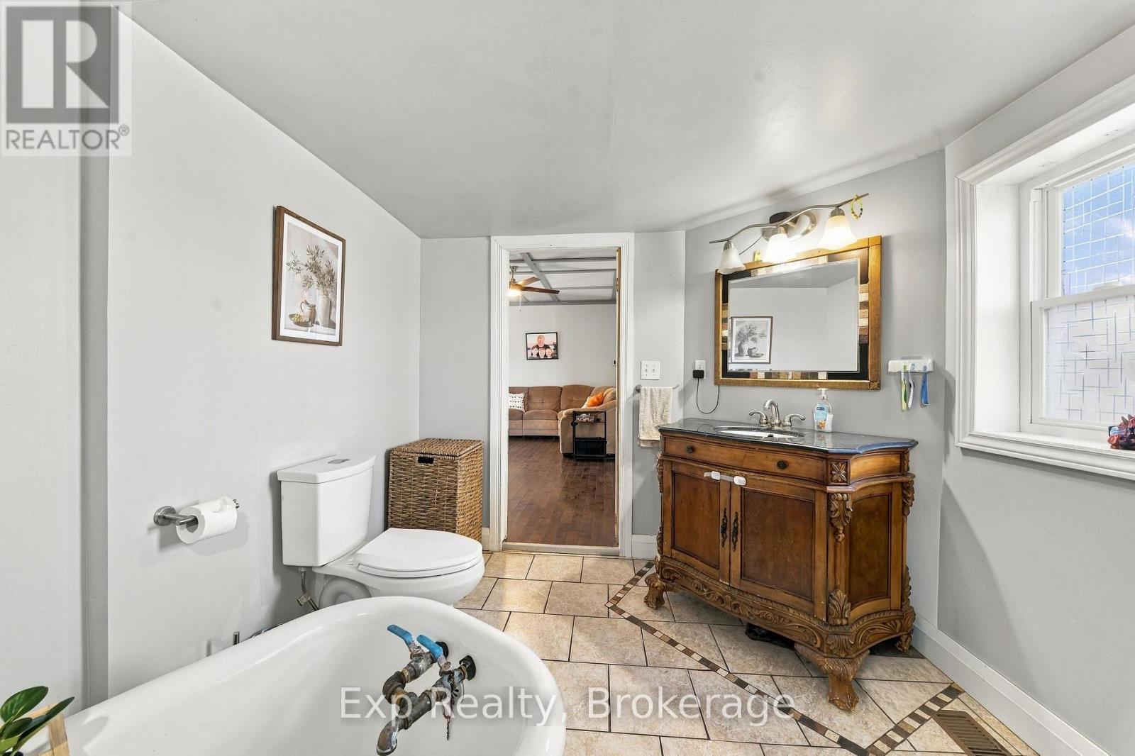 778 Shannonville Road, Tyendinaga, Ontario  K0K 3A0 - Photo 15 - X13865030