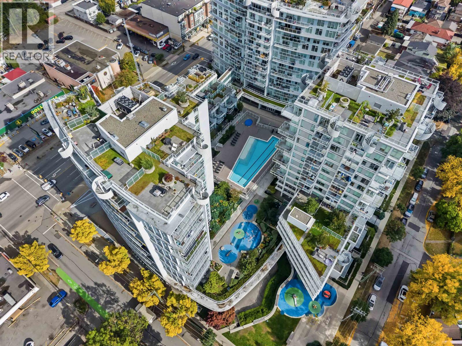 603 4638 GLADSTONE STREET, vancouver, British Columbia