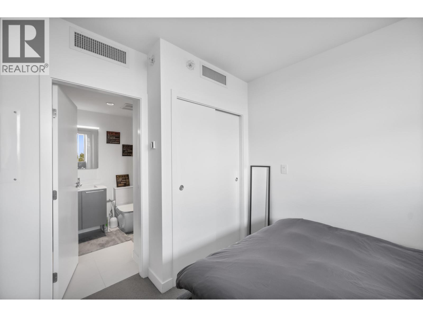 603 4638 Gladstone Street, Vancouver, British Columbia  V5N 0G5 - Photo 15 - R3172747