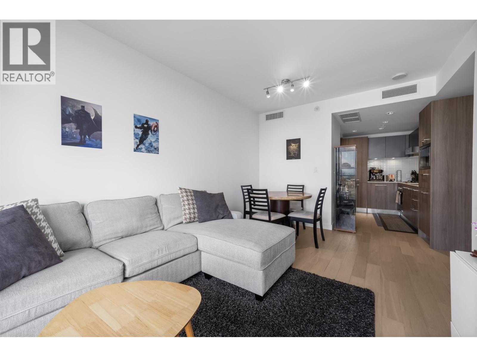 603 4638 Gladstone Street, Vancouver, British Columbia  V5N 0G5 - Photo 9 - R3172747