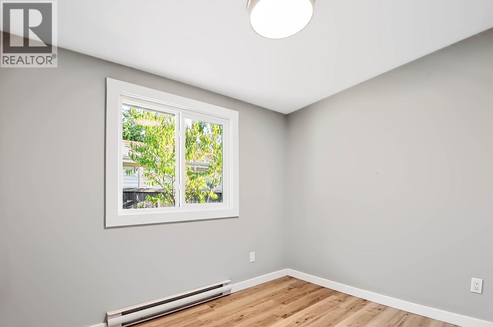 1413 Sunshine Coast Highway, Gibsons, British Columbia  V0N 1V5 - Photo 18 - R3172733