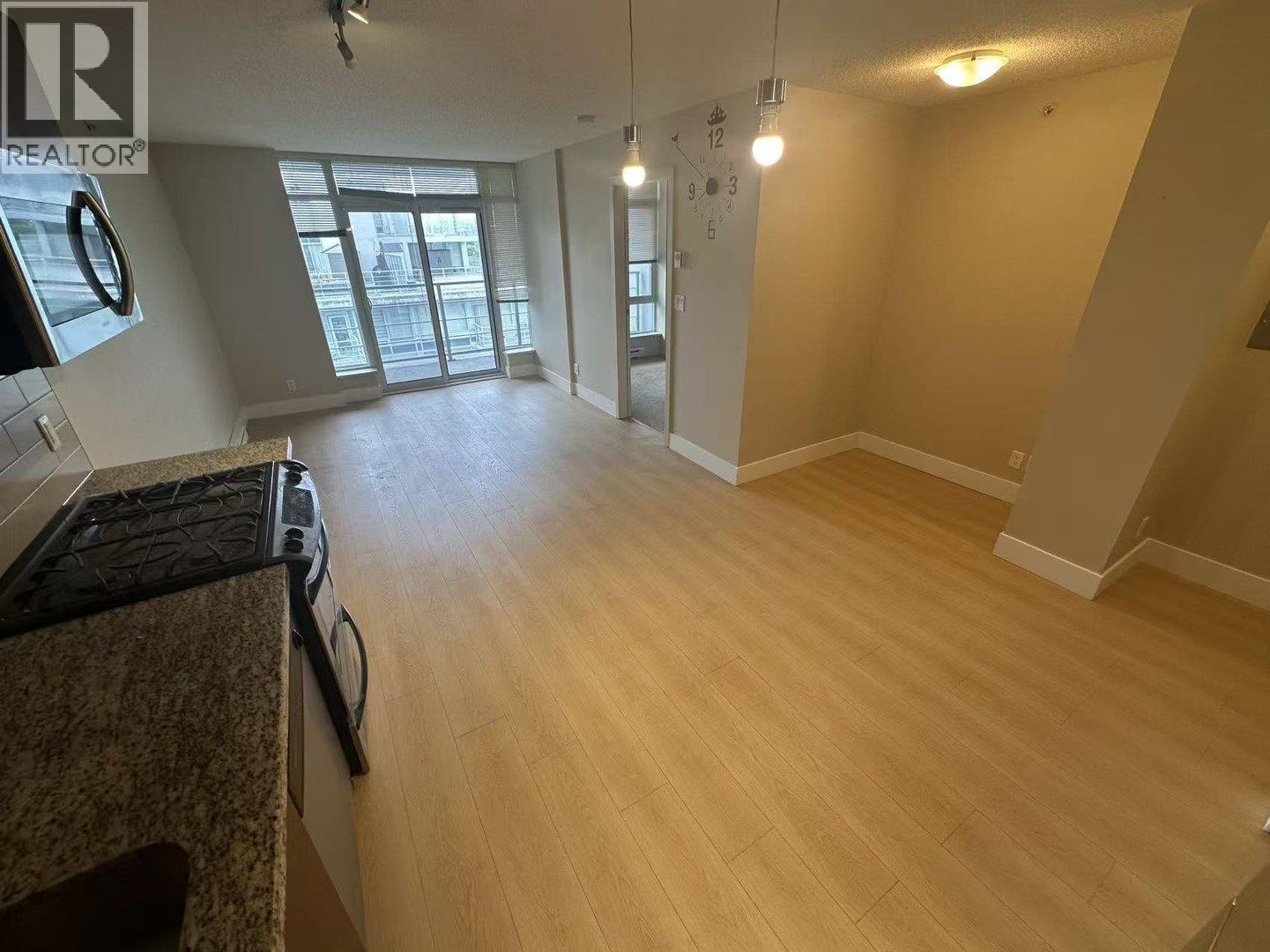1302 8288 Lansdowne  Road, Richmond, British Columbia  V6X 0B3 - Photo 6 - R3172725