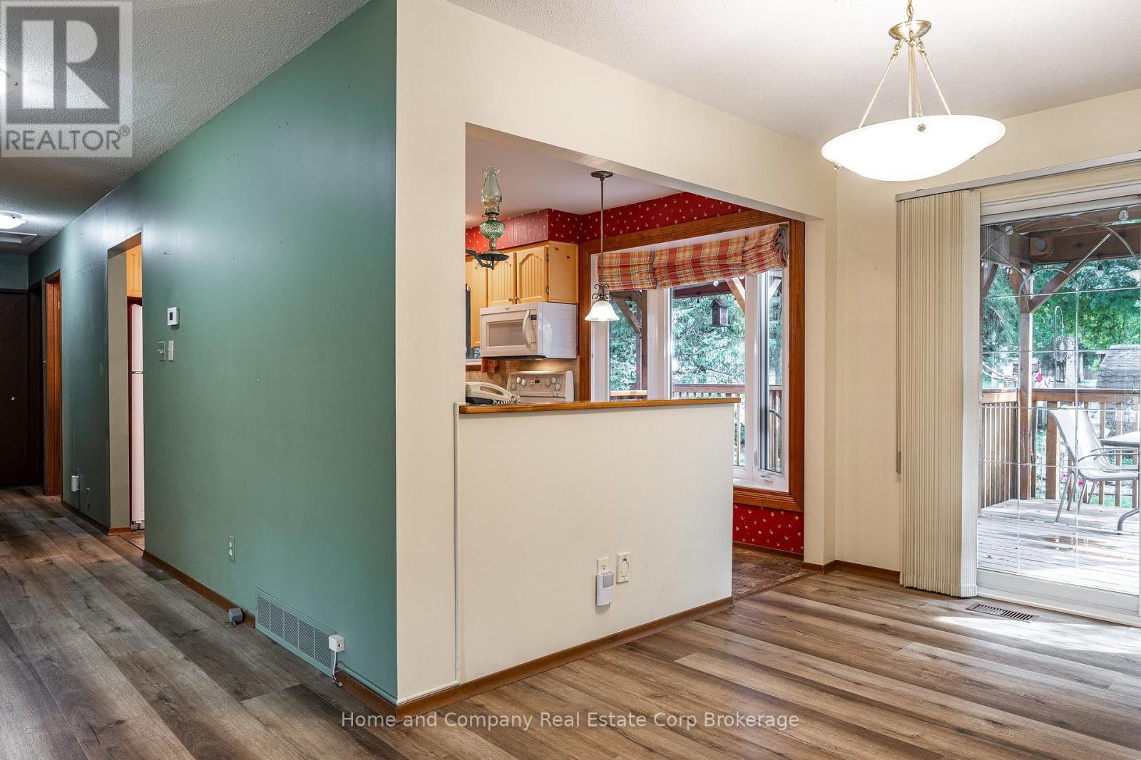 69 Nethercott Drive, Stratford, Ontario  N5A 7G3 - Photo 10 - X13866274