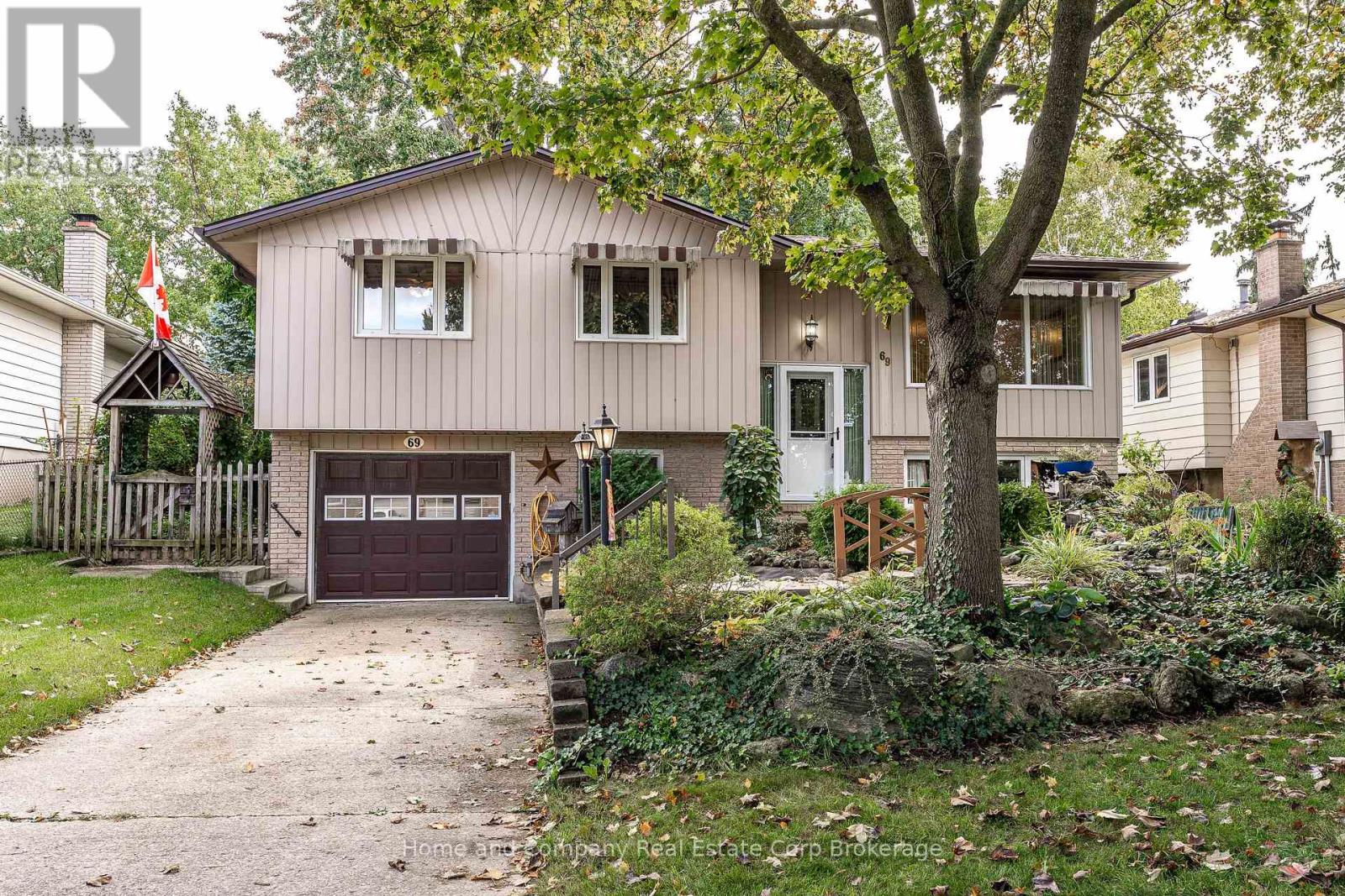 69 Nethercott Drive, Stratford, Ontario  N5A 7G3 - Photo 2 - X13866274