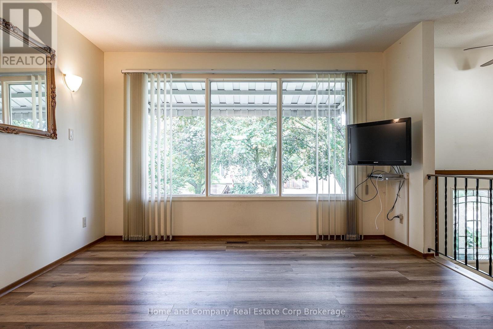 69 Nethercott Drive, Stratford, Ontario  N5A 7G3 - Photo 6 - X13866274