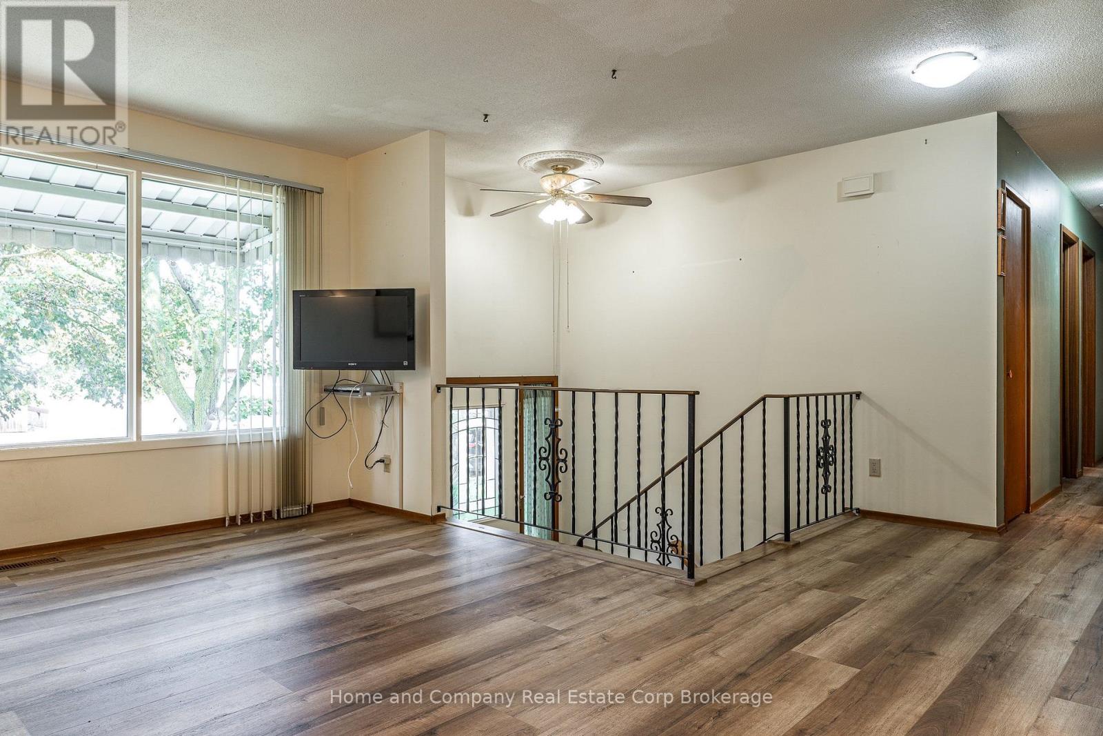 69 Nethercott Drive, Stratford, Ontario  N5A 7G3 - Photo 7 - X13866274