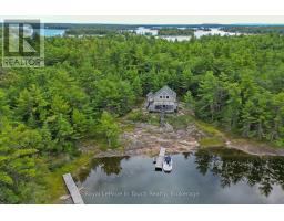 7772 ISLAND 1810/BONE ISLAND, georgian bay (gibson), Ontario