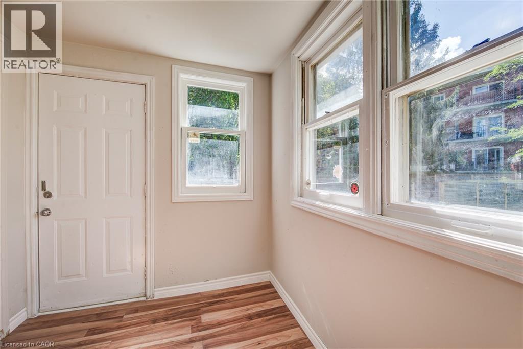 49 West Avenue Unit# Unit 1, Kitchener, Ontario  N2M 1X4 - Photo 7 - 40869351